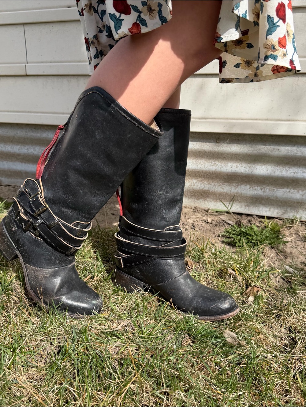 Freebird Drove Distressed Leather boots with Red zipper - Size 8